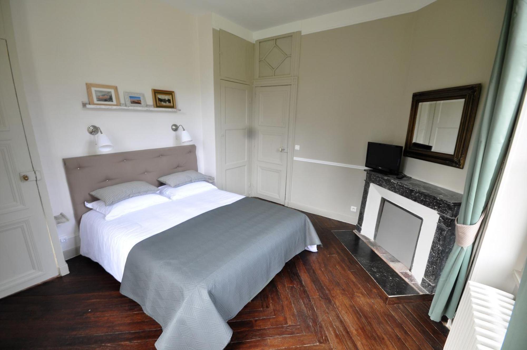 Bed and Breakfast Domaine De La Cressonniere Saint-Martin-de-Bienfaite-la-Cressonniere Camera foto