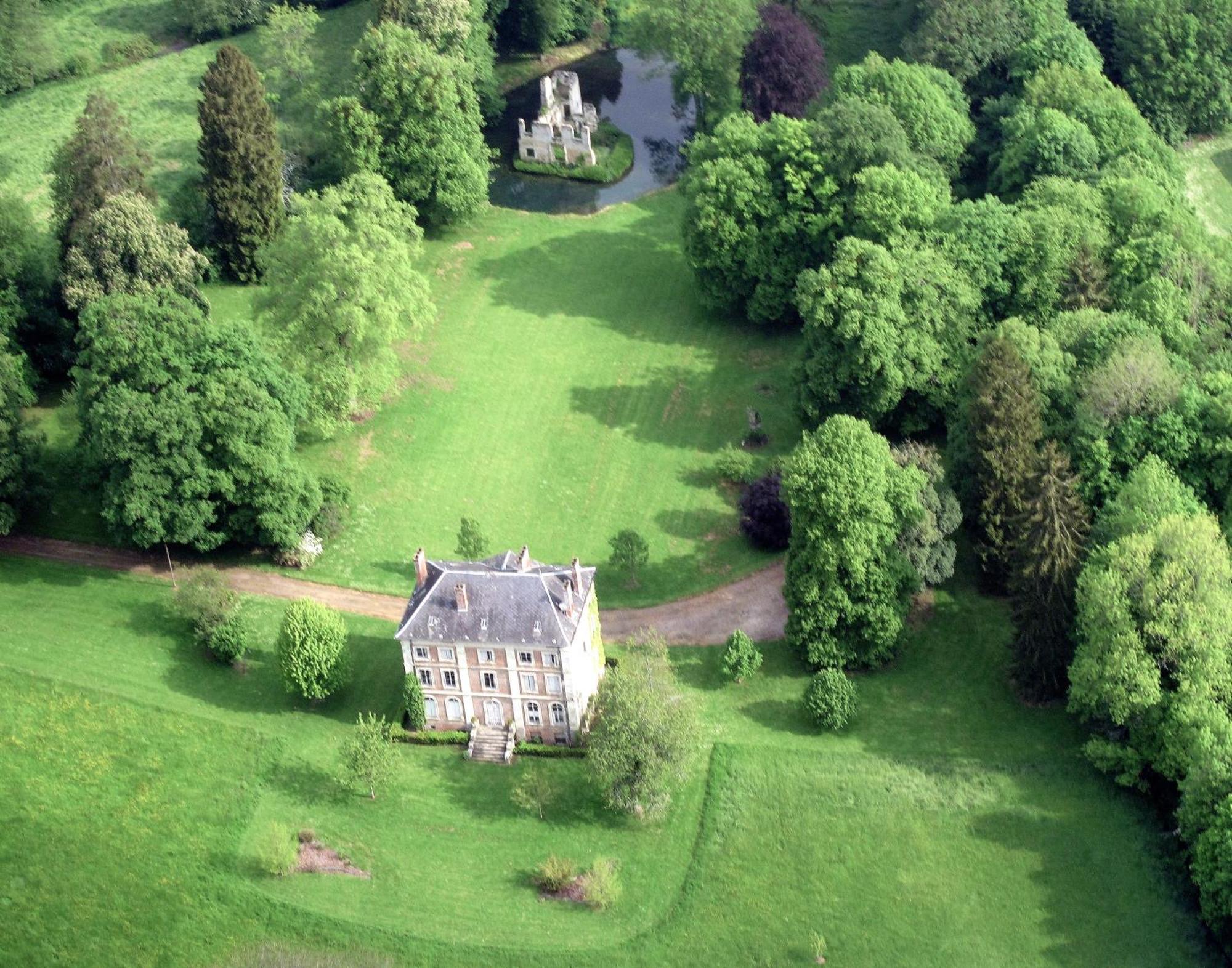 Bed and Breakfast Domaine De La Cressonniere Saint-Martin-de-Bienfaite-la-Cressonniere Esterno foto